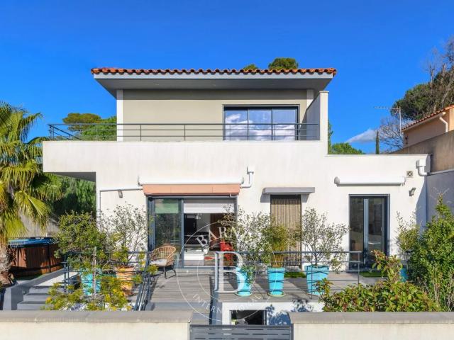 Maison 4 pièces 133 m²
