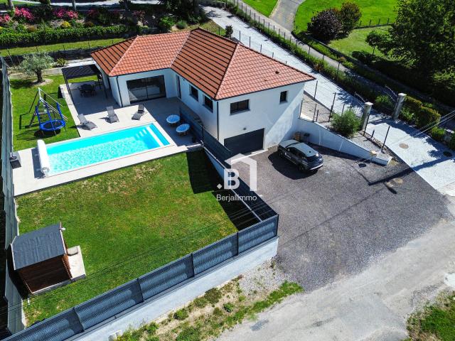 Maison 4 pièces 133 m²