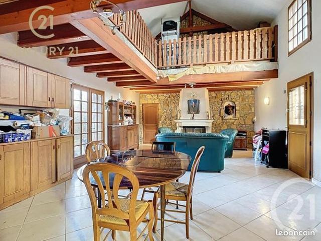 Maison 4 pièces 133 m²