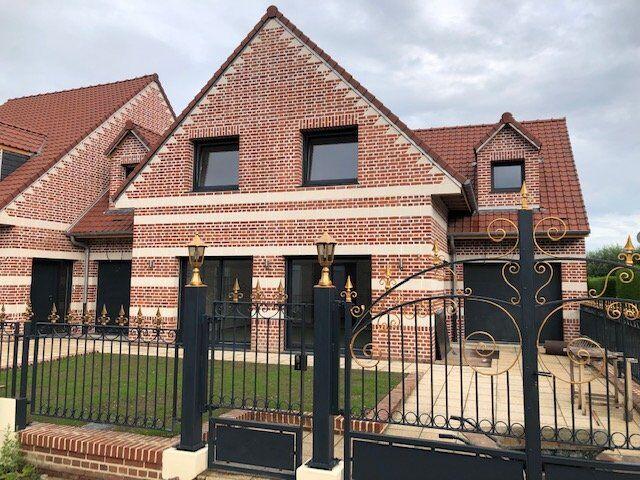 Maison 4 pièces, 144 m² à louer à Fouquières lès Béthune 62232
