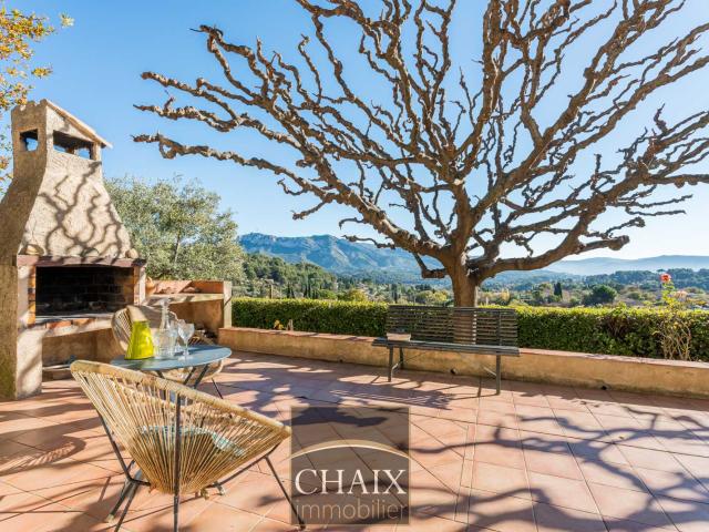 Maison 4 pièces 145 m²