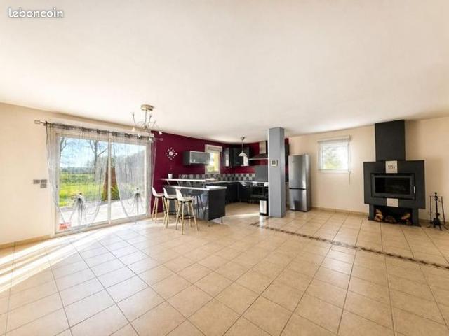 Maison 4 pièces 145 m²