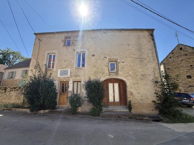 Maison 4 pièces 145 m²