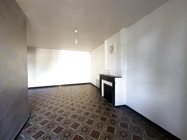 Maison 4 pièces, 146 m² à louer à Crespian 30260