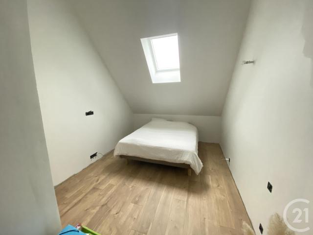 Maison 4 pièces, 146 m² à louer à Soissons 02200
