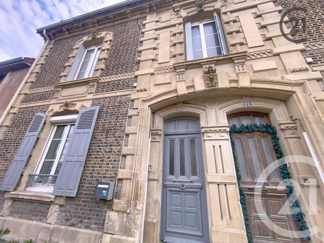 Maison 4 pièces 147 m²