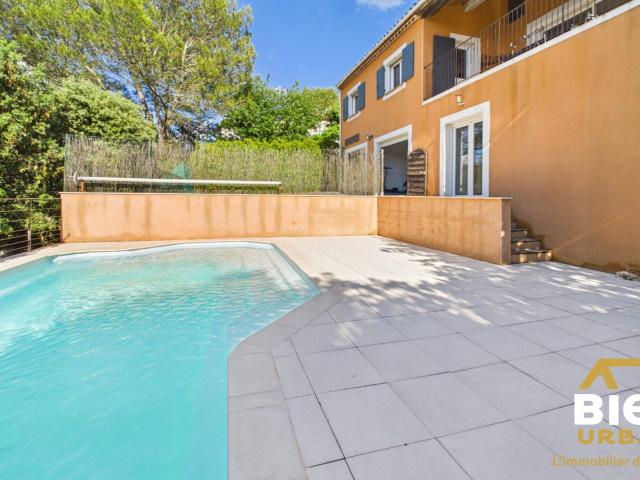 Maison 5 pièces 148 m²
