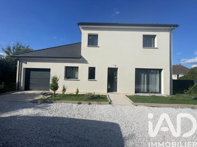 Maison 4 pièces 140 m²