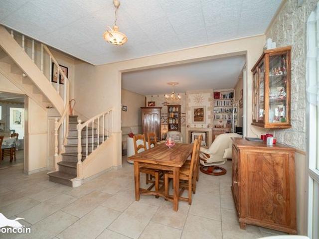 Maison 4 pièces 140 m²