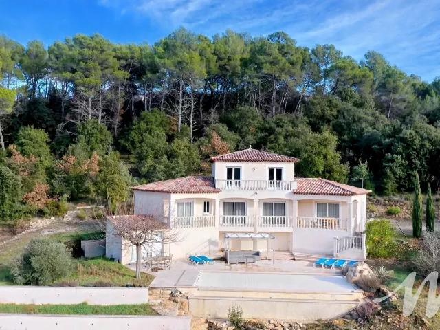 Maison 4 pièces 140 m²