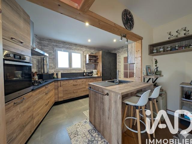 Maison 4 pièces 140 m²