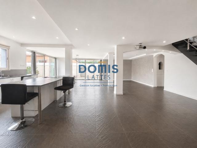 Maison 4 pièces 140 m²