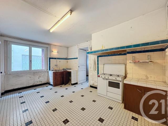 Maison 4 pièces 140 m²
