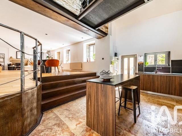 Maison 4 pièces 140 m²