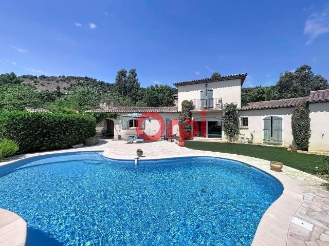 Maison 4 pièces 140 m²