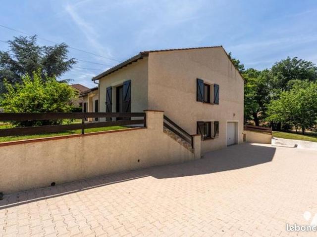 Maison 4 pièces 140 m²