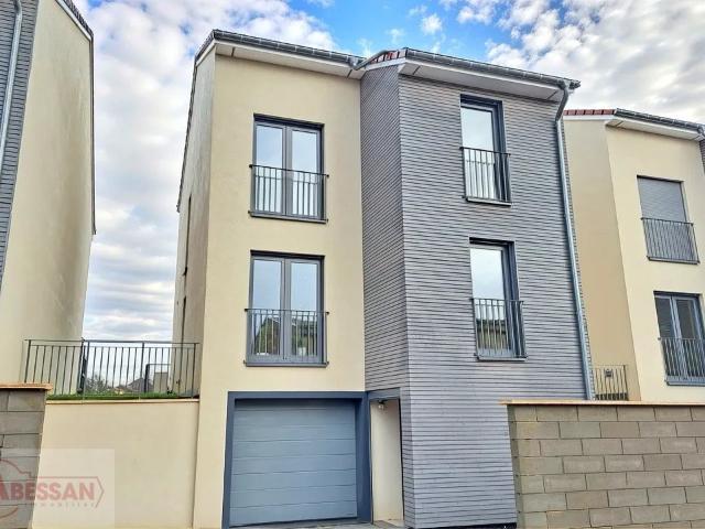 Maison 4 pièces 140 m²