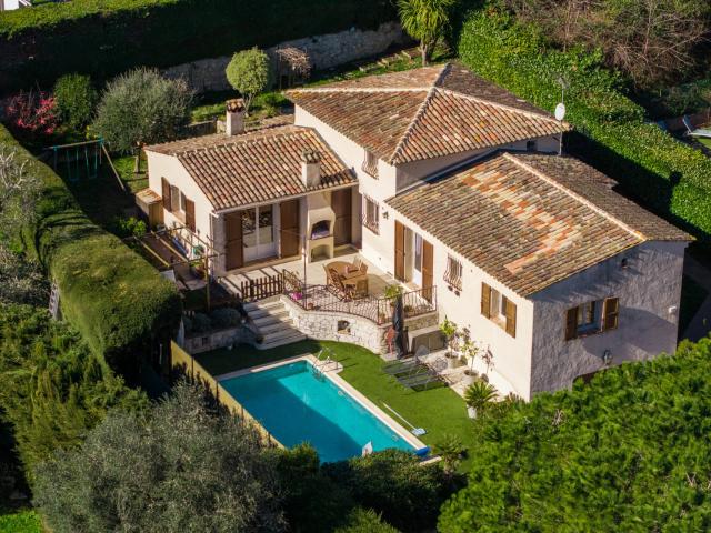 Maison 4 pièces 140 m²