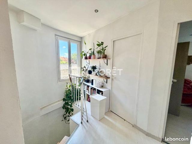 Maison 4 pièces 140 m²