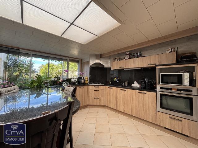 Maison 4 pièces 141 m²