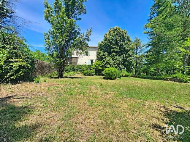 Maison 4 pièces 143 m²