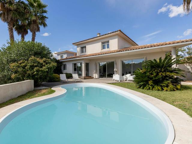 Maison 4 pièces 143 m²
