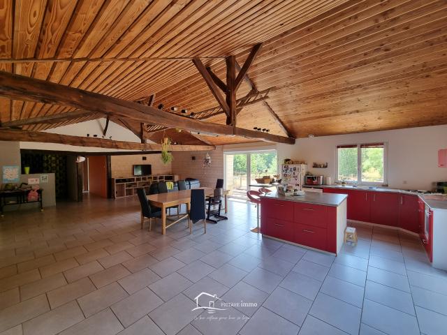 Maison 4 pièces 155 m²