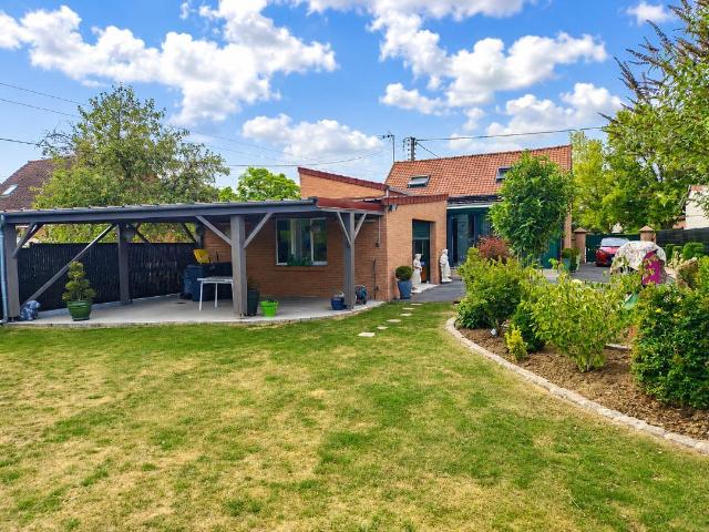Maison 4 pièces 156 m²