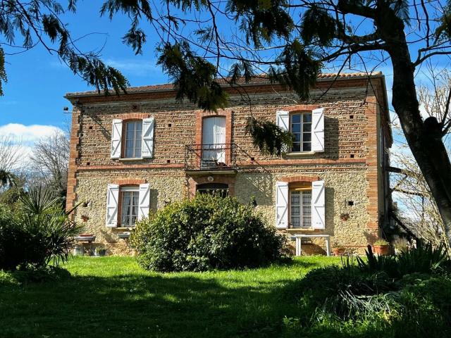 Maison 4 pièces 156 m²
