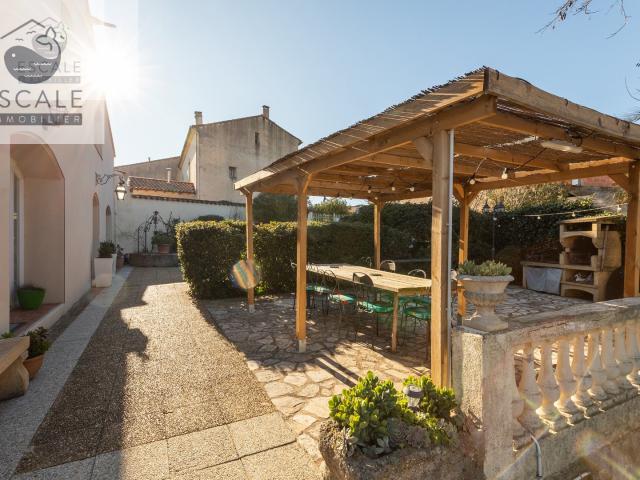 Maison 4 pièces 156 m²
