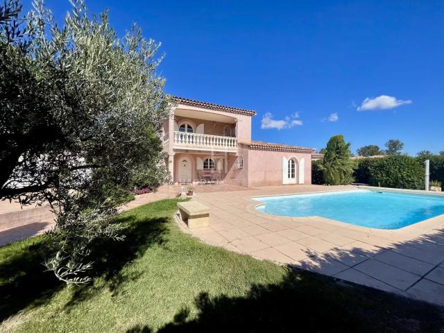 Maison 4 pièces 156 m²
