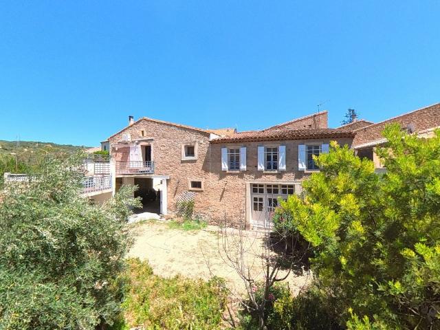 Maison 4 pièces 157 m²