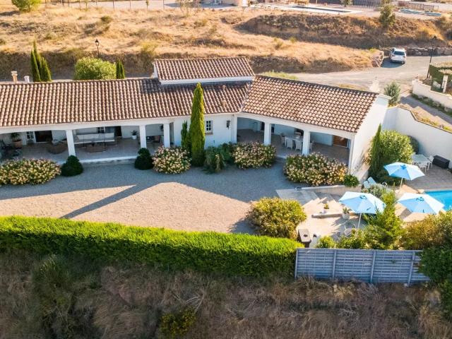 Maison 4 pièces 158 m²