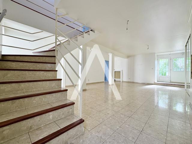 Maison 4 pièces 159 m²
