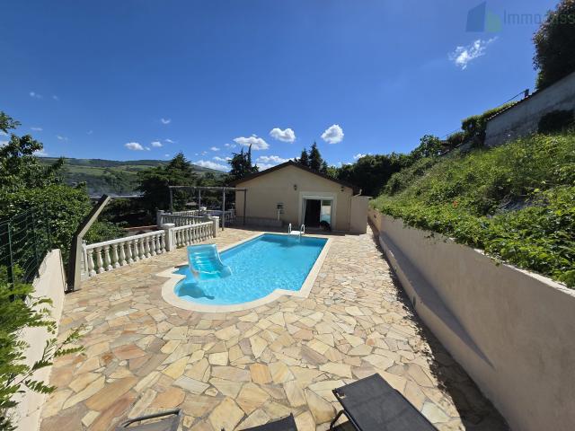 Maison 4 pièces 150 m²