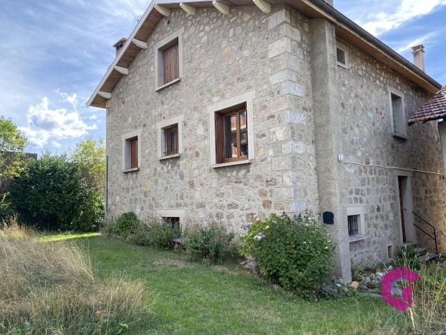 Maison 4 pièces 150 m²