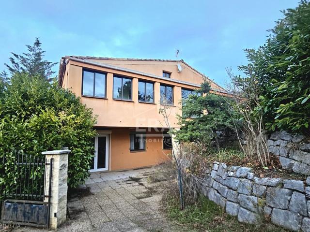 Maison 4 pièces 150 m²