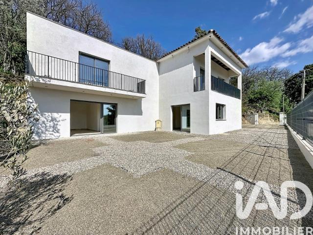 Maison 4 pièces 150 m²