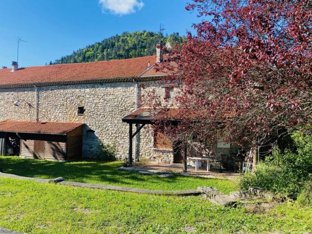 Maison 4 pièces 150 m²