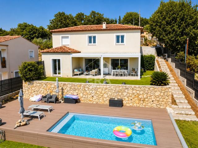 Maison 4 pièces 151 m²