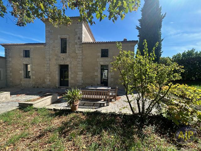 Maison 4 pièces 153 m²
