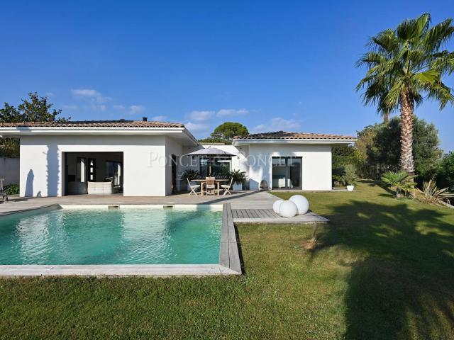 Maison 4 pièces 164 m²