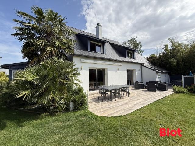 Maison 4 pièces 164 m²
