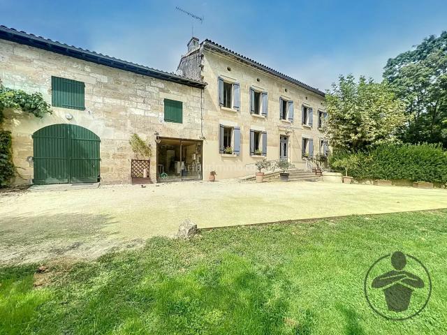 Maison 4 pièces 164 m²
