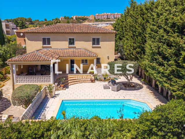 Maison 4 pièces 165 m²