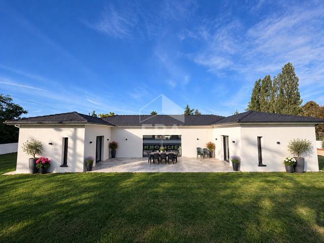 Maison 4 pièces 166 m²