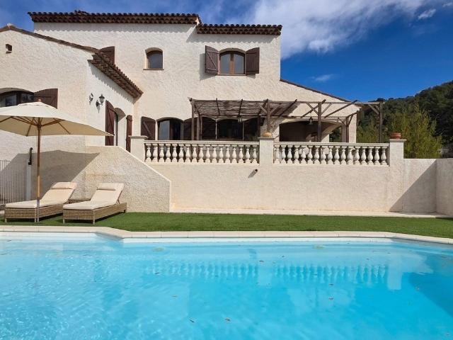 Maison 4 pièces 167 m²