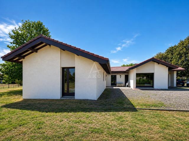 Maison 4 pièces 167 m²