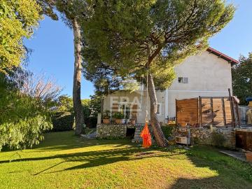 Maison 4 pièces 167 m²