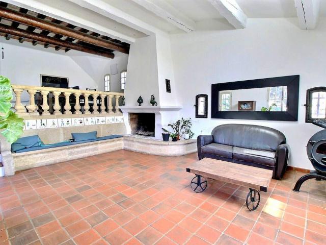 Maison 4 pièces 167 m²